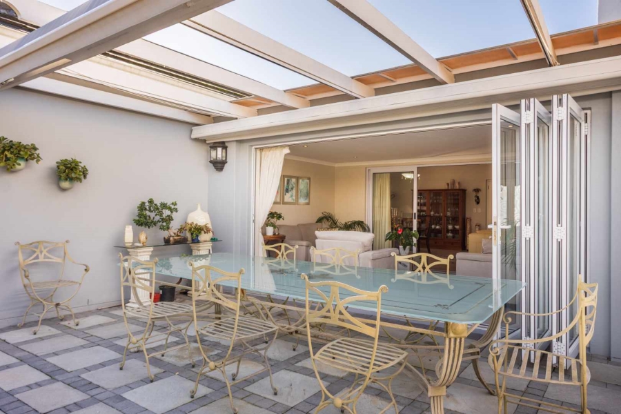 3 Bedroom Property for Sale in Val De Vie Estate Western Cape